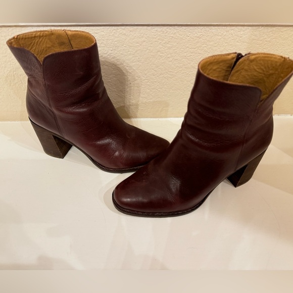 Lucky Brand Numi Bootie - Picture 3 of 6
